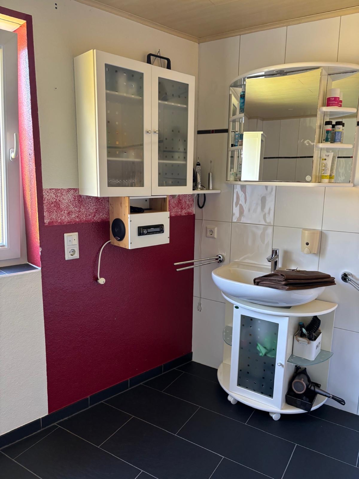 Badezimmer vor der Renovierung durch Holthausen Exklusiv