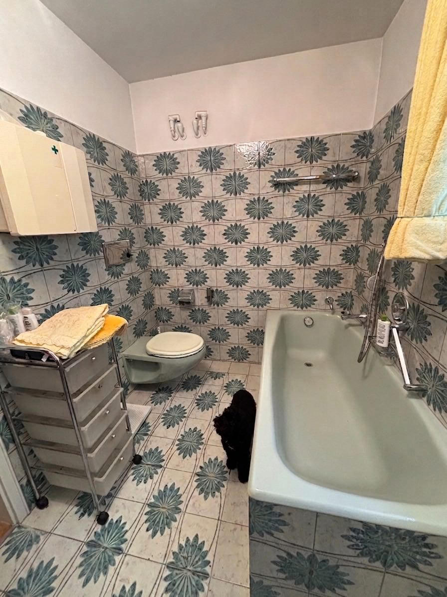 Badezimmer Juli vorher Badezimmer Juli vorher